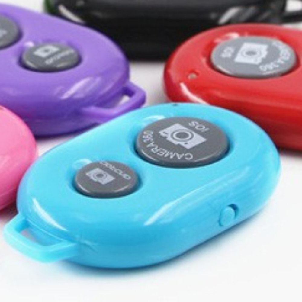 Camera Shutter Bluetooth Remote Control W/Battery - Picture 10 of 10
